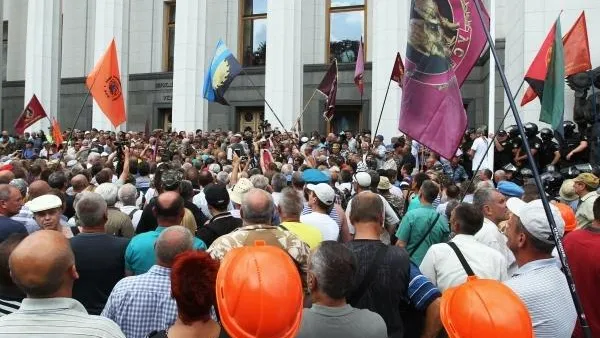 Терпение граждан Украины на исходе