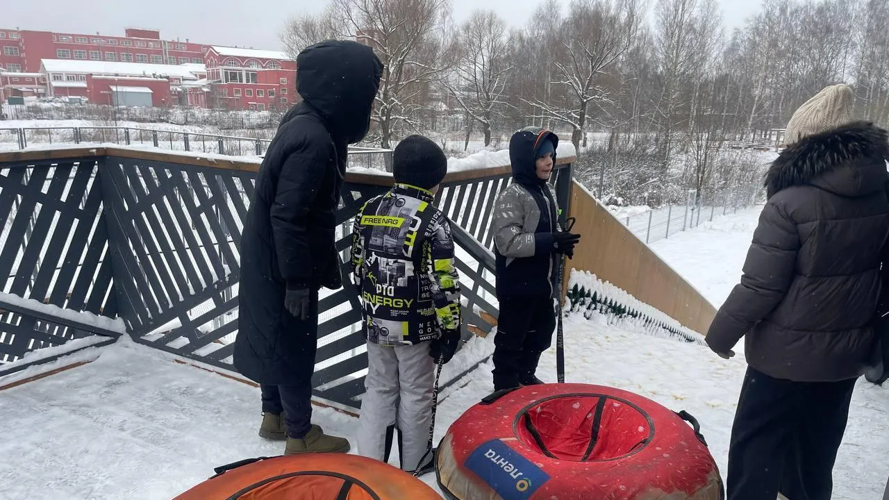 В парке «Меленки» в Павловском Посаде продолжается праздничная программа на каникулах