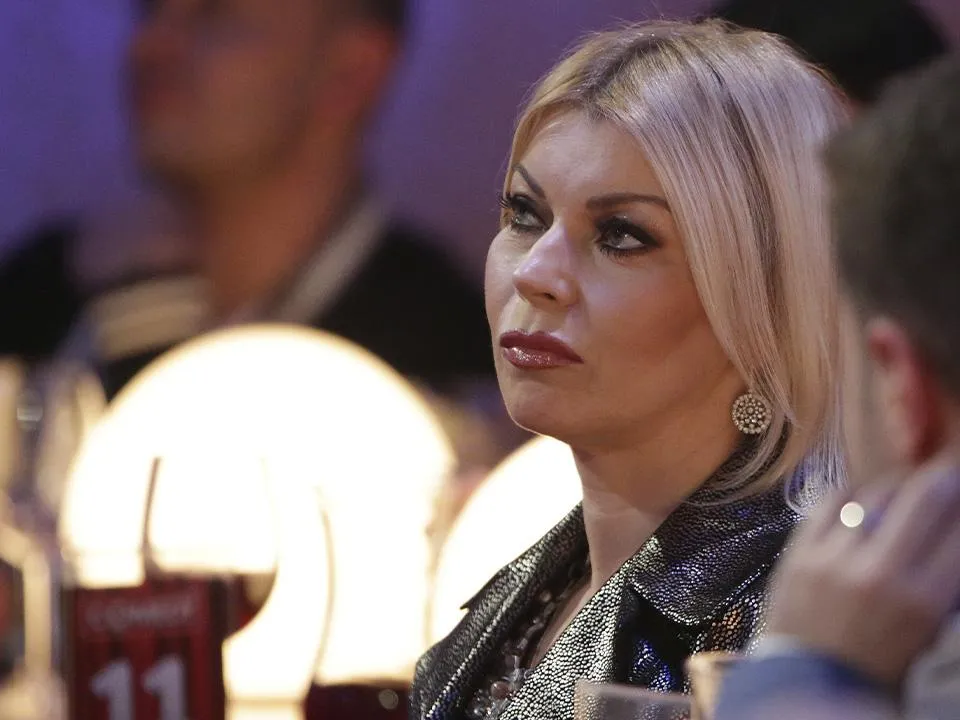 «Развитие карьеры, дела с судами»: знаменитый экстрасенс рассказал, что ждет Ладу Дэнс в будущем