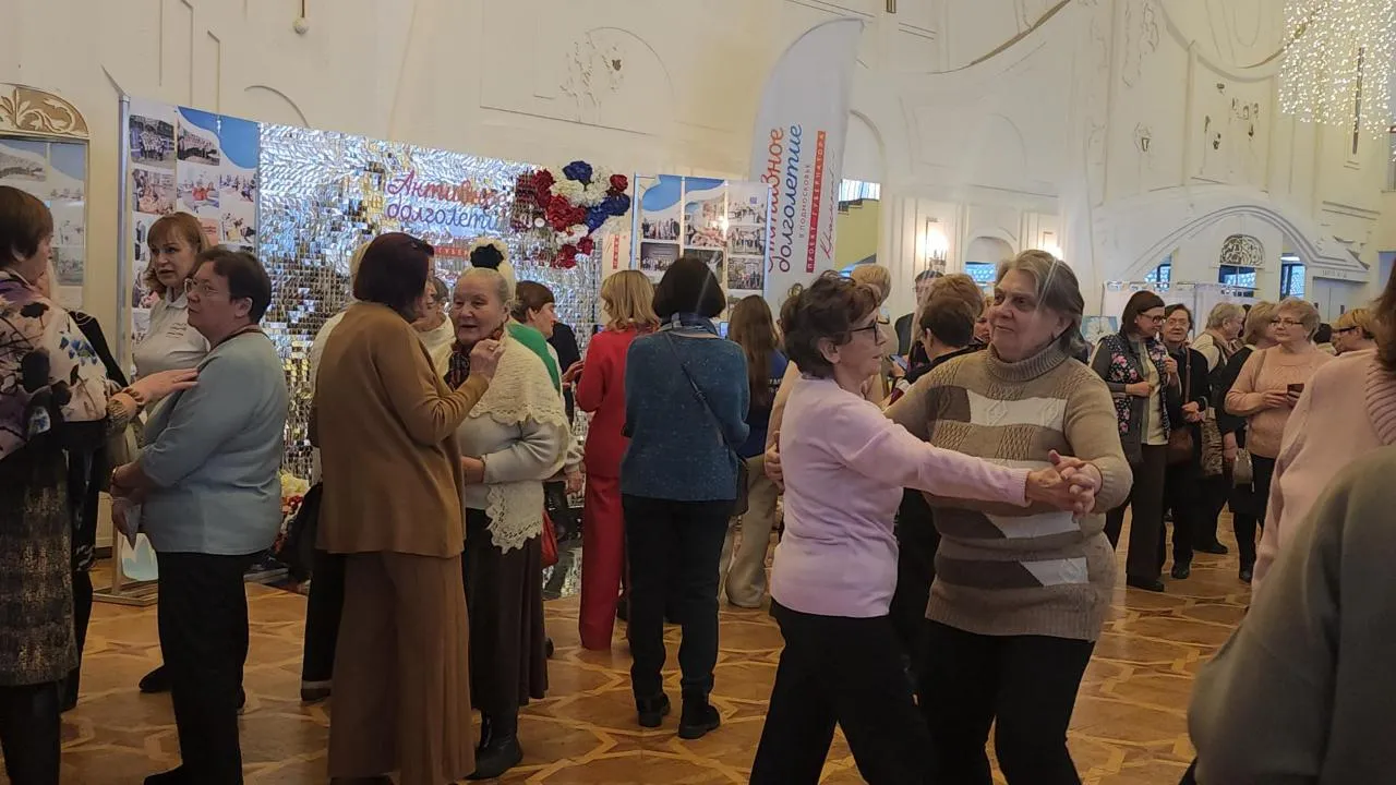 REGIONS/Кристина Ларина