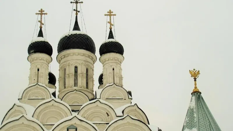 Кресты и двуглавые орлы: Царская церковь в Тайнинском