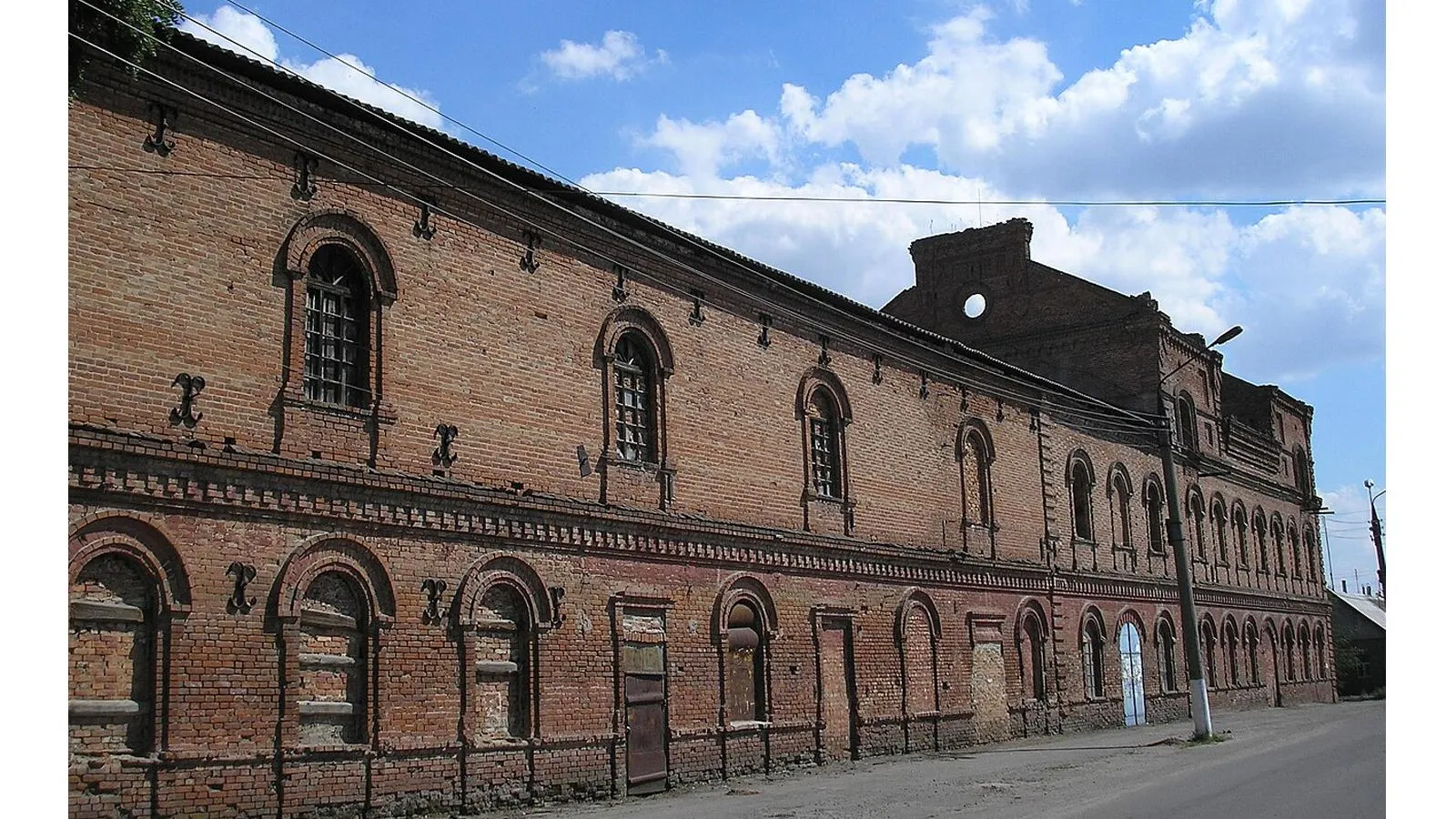 Мельница немецкой компании Кригер (сейчас разрушена). Yakudza