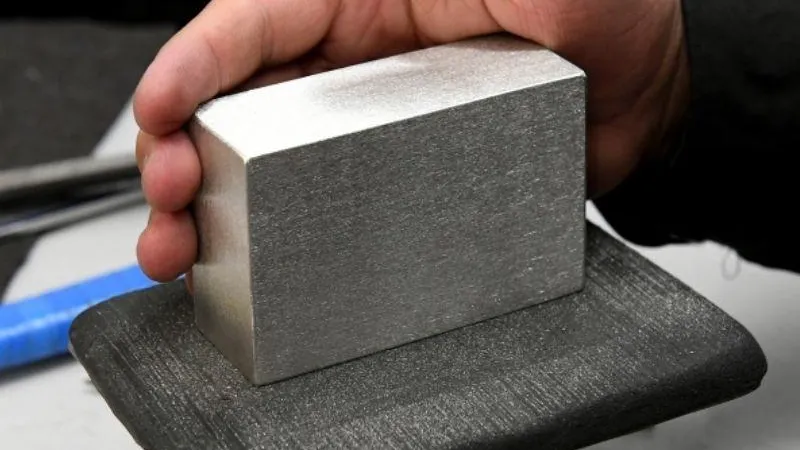 Российские добытчики драгметаллов увеличили поставки платины в Китай почти в триста раз