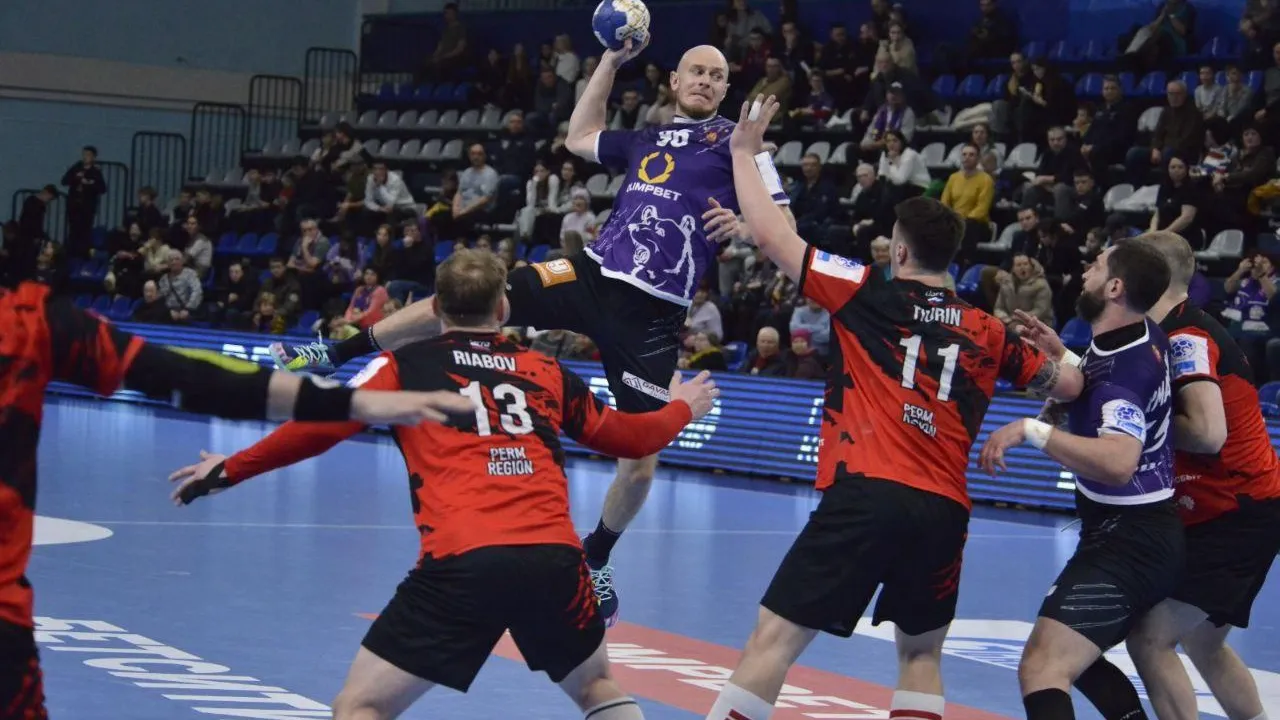 фото: ГК Чеховские медведи