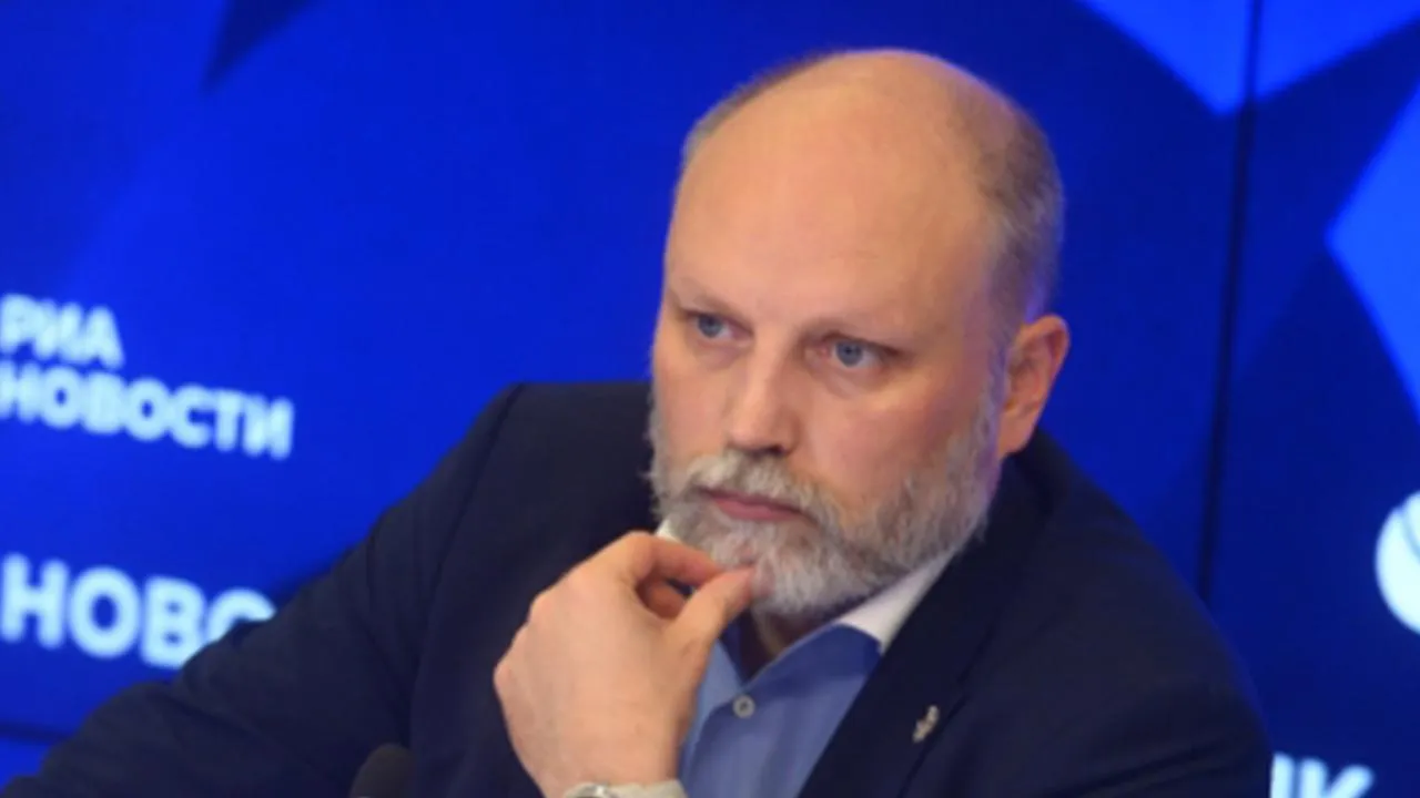Владимир Рогов заявил, что в Токмаке Запорожской области произошло четыре взрыва