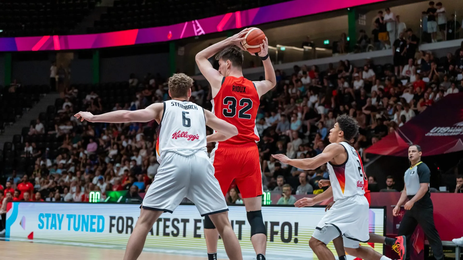 Pierre-Adrien Lagrange/Keystone Press Agency