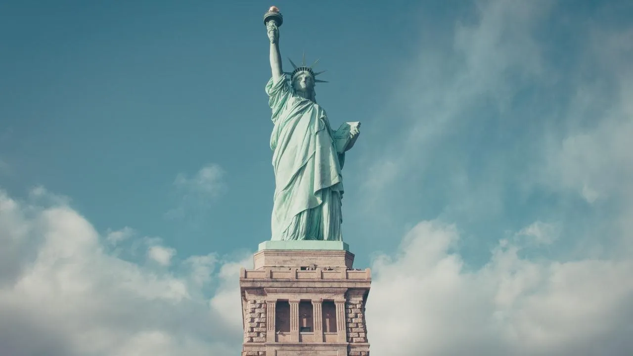 У плакавшего из-за США главы Мюнхенской конференции Хойсгена нашли квартиру в Нью-Йорке