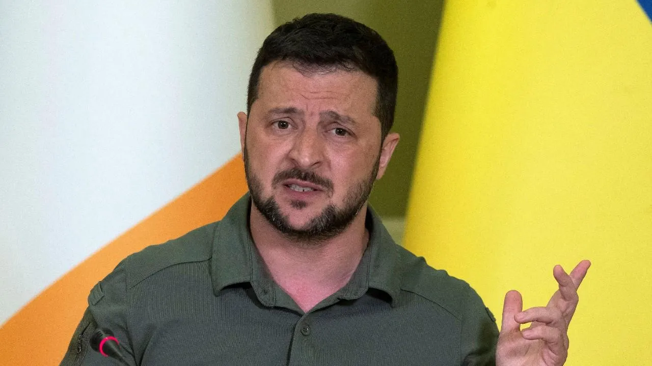 Зеленский утверждает, что Украина не намерена переносить конфликт в Россию