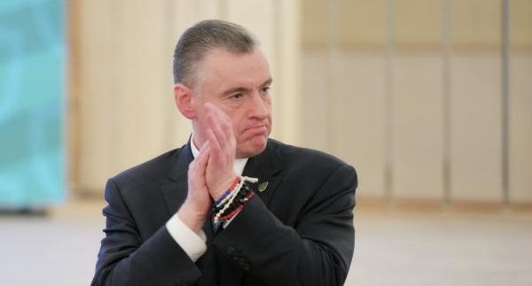 Слуцкий: фон дер Ляйен превратила дебаты по вотуму недоверия ЕК в фарс