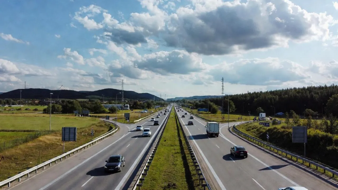 «Подмосковье сегодня»/Сгенерировано нейросетью