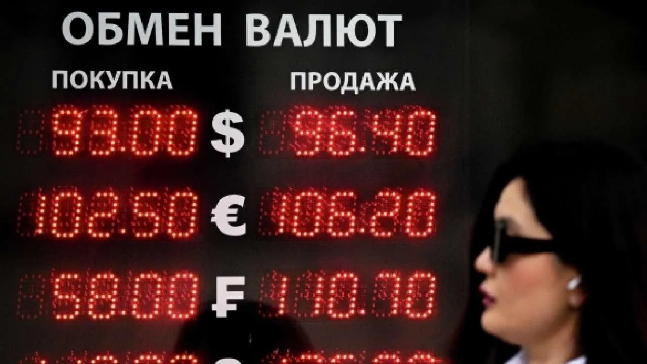 Зарплата продуктами: Эксперты анализируют, может ли вернуться бартерный обмен в РФ