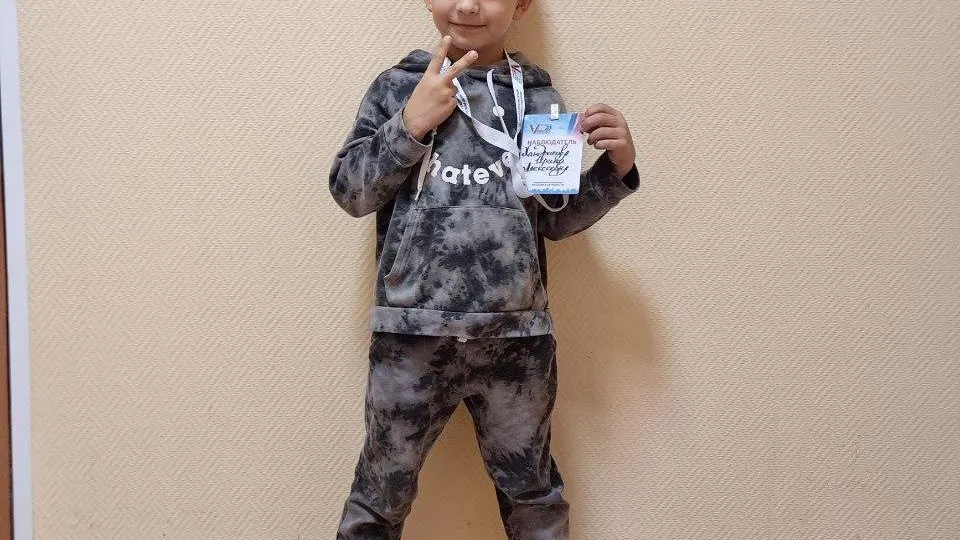 Антон Колмыков