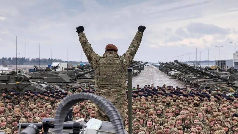 «Упрекают в отходе от демократии»: выяснилось, что мешает расширению НАТО 