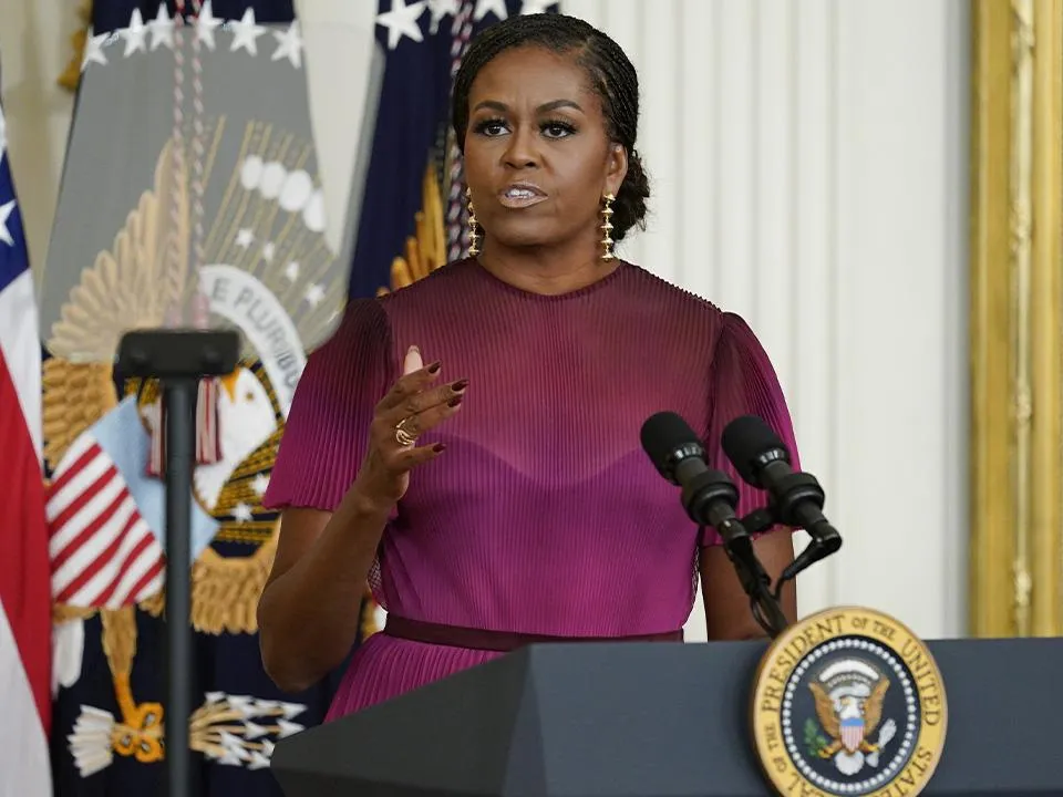 «Шансы есть»: станет ли Мишель Обама новым президентом США