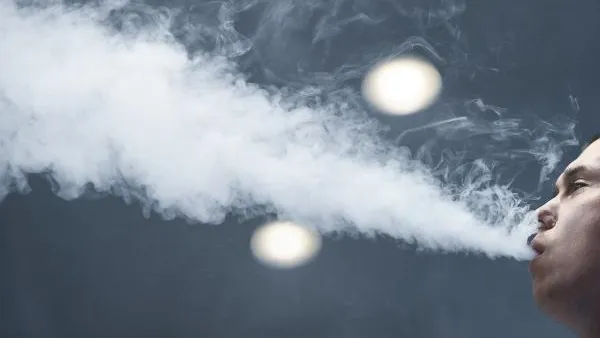 Закон об ответственности за продажу вейпов несовершеннолетним приняла Мособлдума