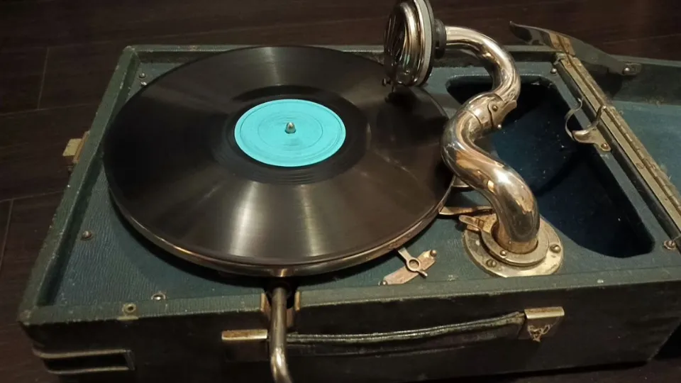 Фото: Городская доска объявлений