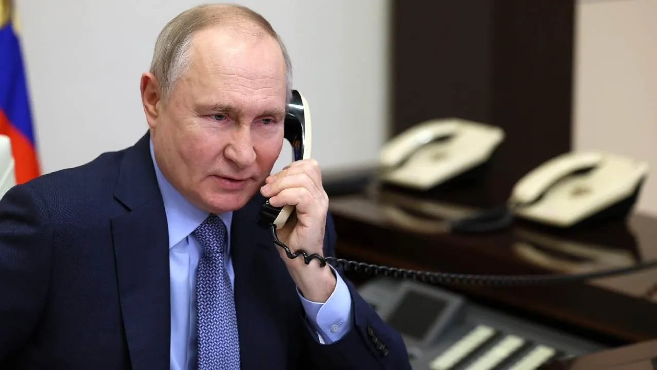 Путин созвонился с премьером Венгрии Орбаном