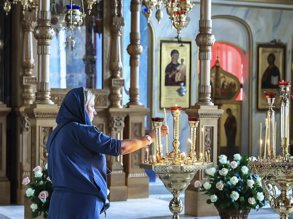 Нельзя лениться и много пить: священник раскрыл особенности главных православных праздников сентября