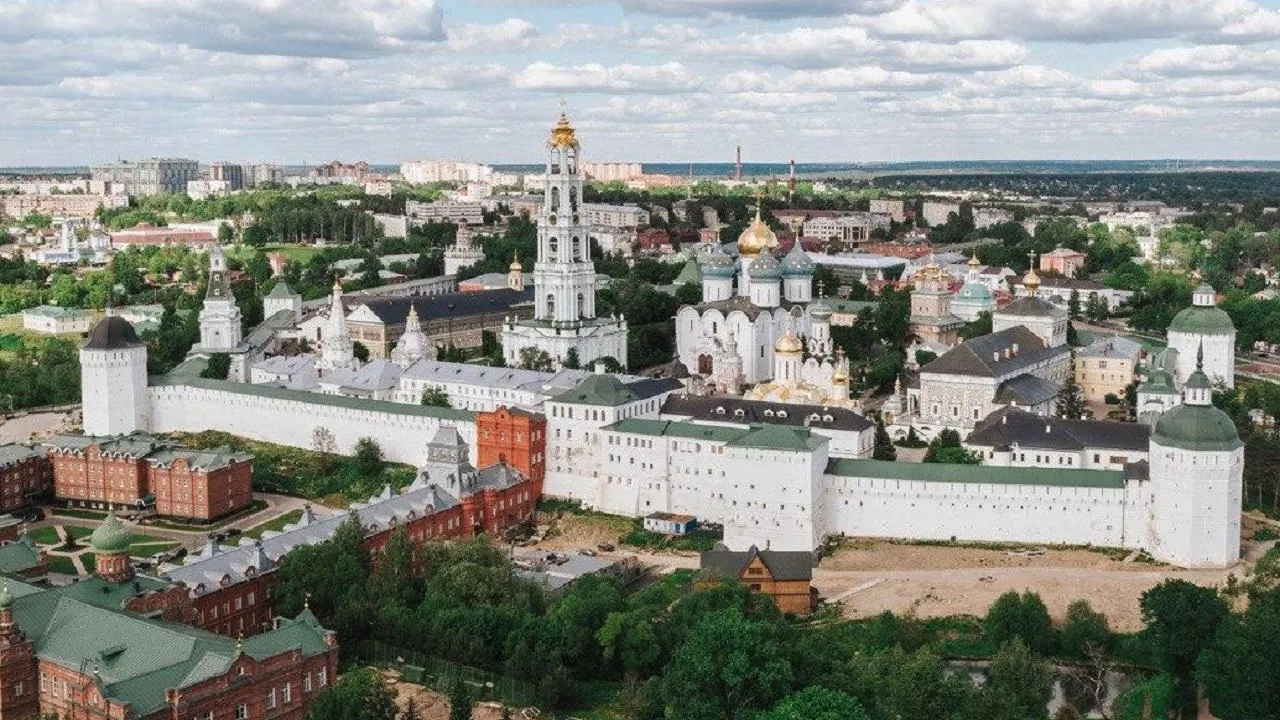 Эксперты назвали Подмосковье одним из главных центров притяжения для туристов