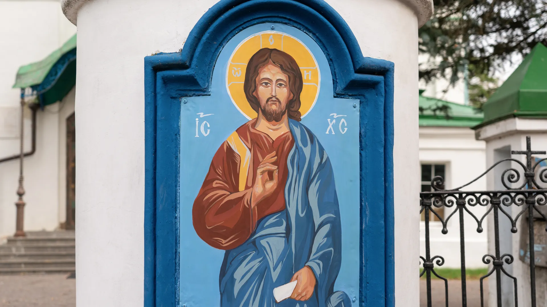 Церковь переписала историю: образ Христа на иконах создали искусственно — как он выглядел в реальности