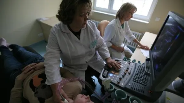 Привлечение врачей — приоритет: Андрей Воробьев рассказал о развитии здравоохранения в МО