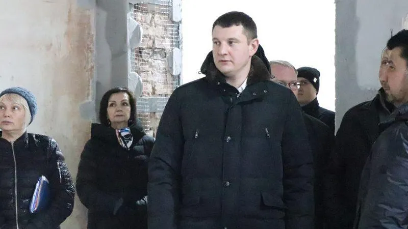 Глава Павловского Посада проверил ход капитального ремонта школы №18