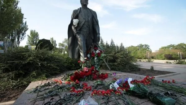 Дворец культуры в Донецке назовут в честь Кобзона после восстановления