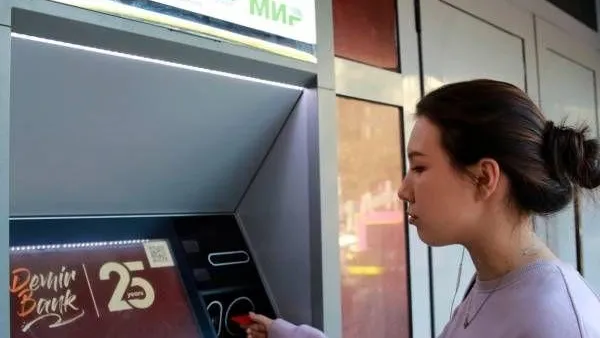 В Киргизии ввели уголовную ответственность за рекламу финансовых пирамид