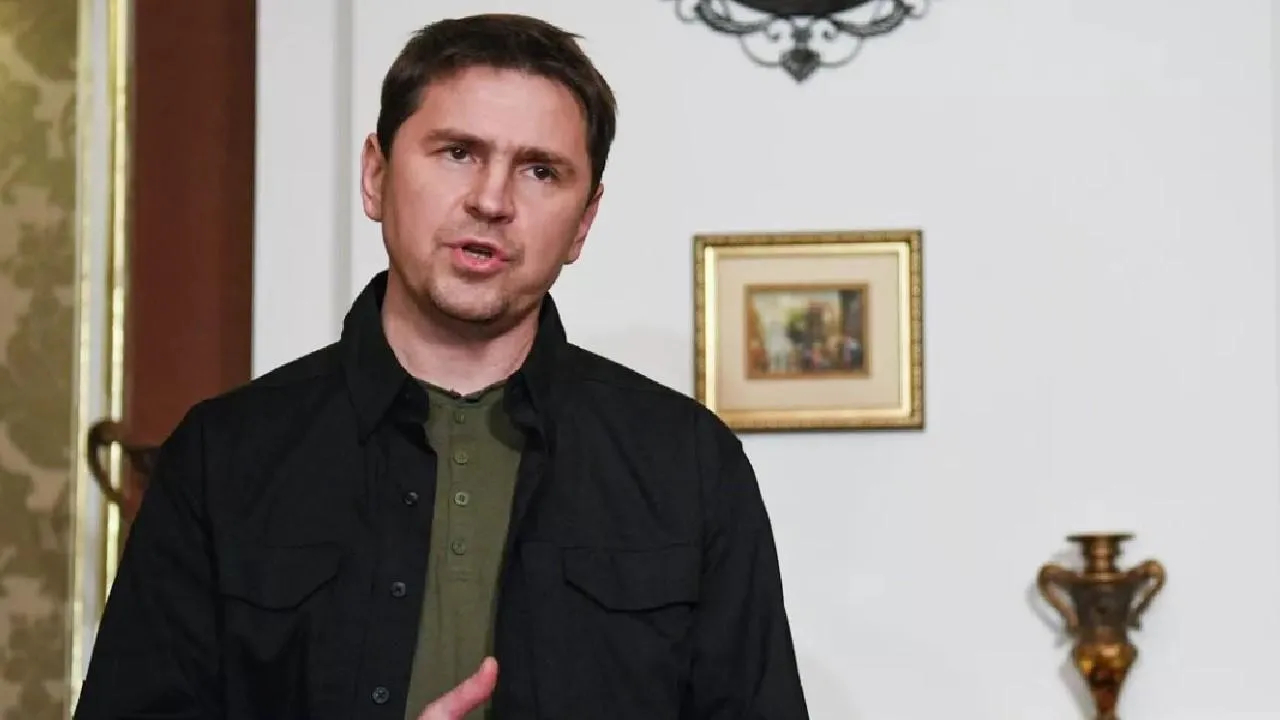 Подоляк заявил, что Киев не планирует мирные переговоры с Москвой