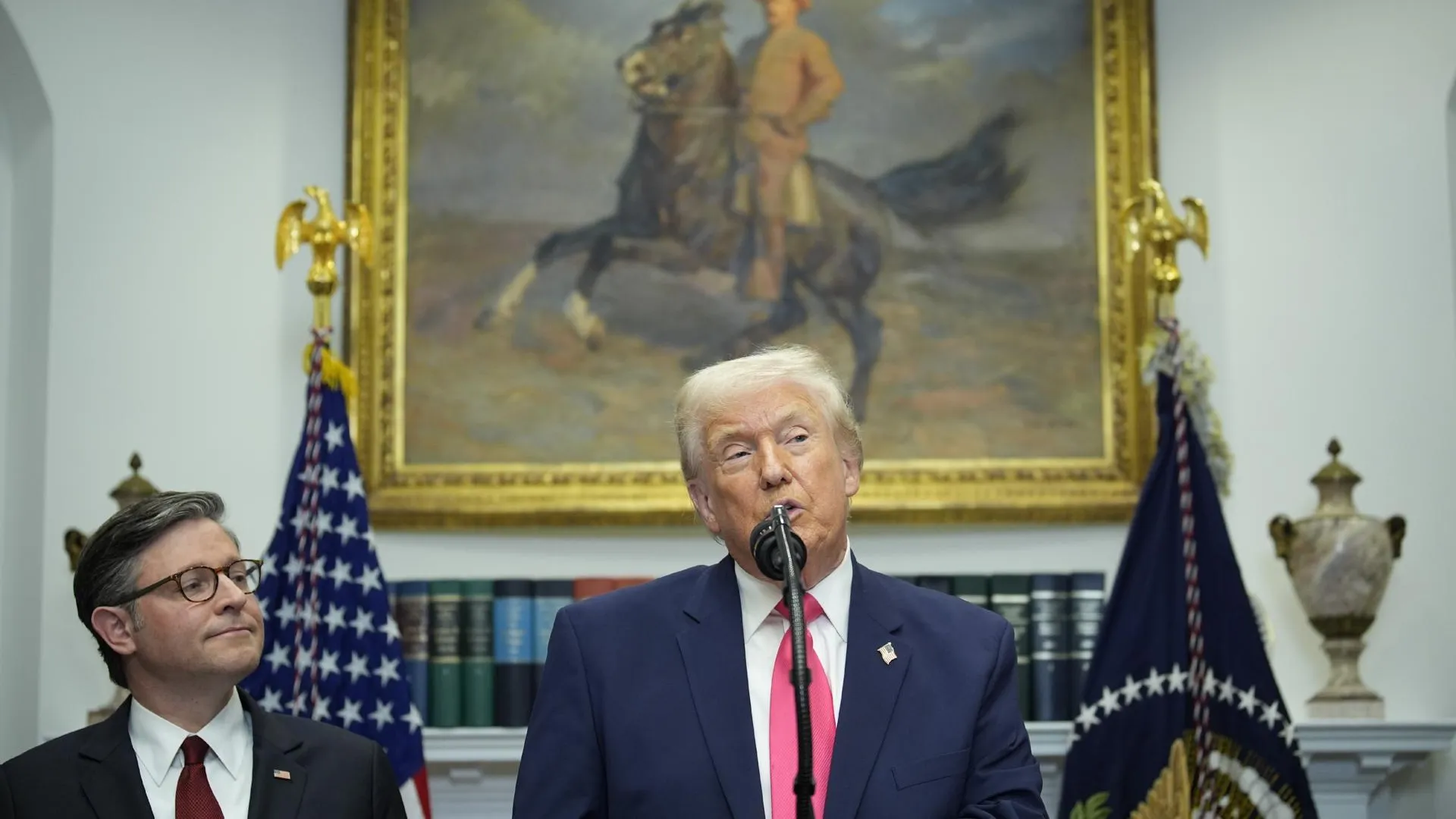 Yuri Gripas — Pool via CNP/Consolidated News Photos