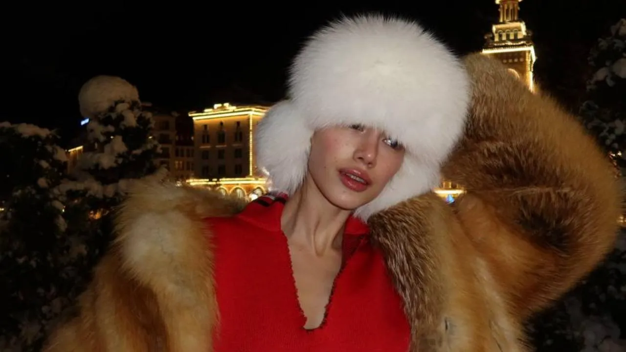 Фигуристка Загитова показала, чем занимается в полночь