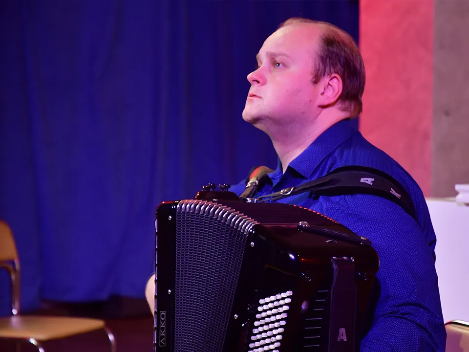 Заслуженный артист Московской области Алексей Сысоев (аккордеон)Фото: Наталья Бычкова