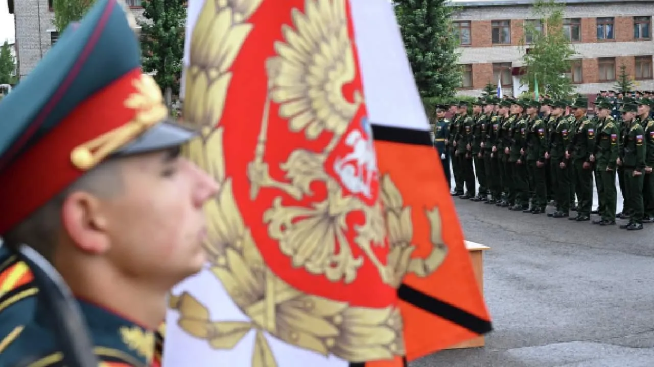 Экс-разведчик Риттер рассказал, какой слабостью ВСУ пользуются военные РФ