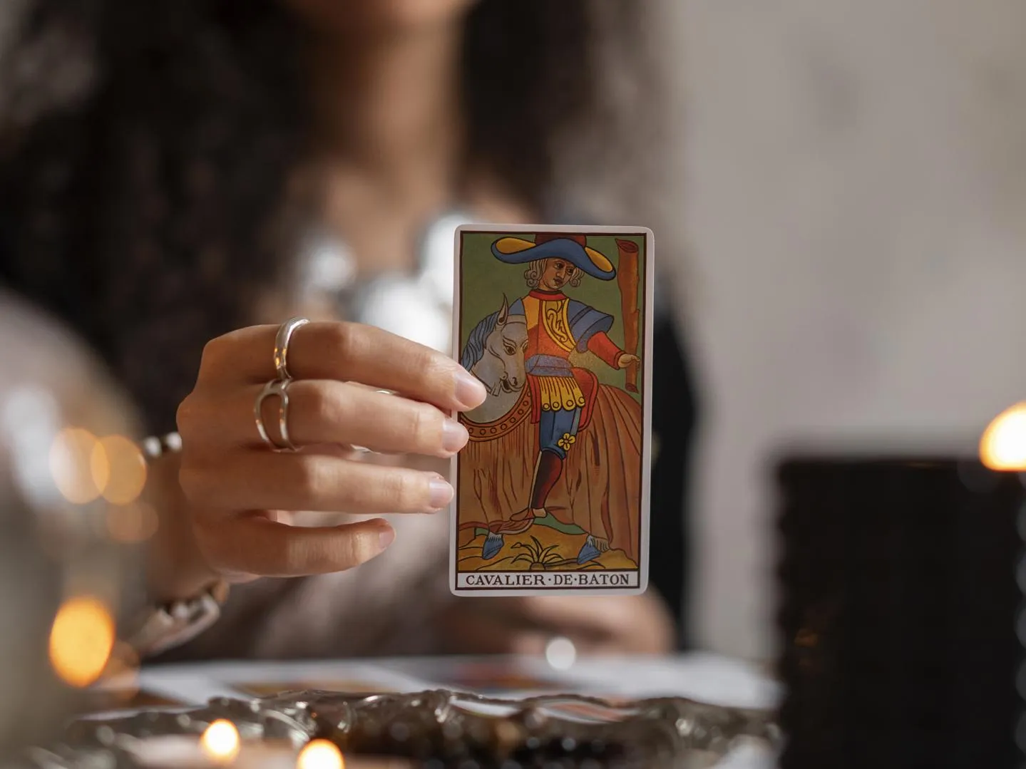 «Энергетика, как шаровая молния»: таролог объяснила происходящее в Ростове-на-Дону наводнение