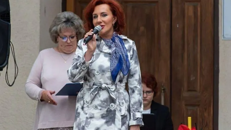 Глава Истры посетила одну из старейших школ округа