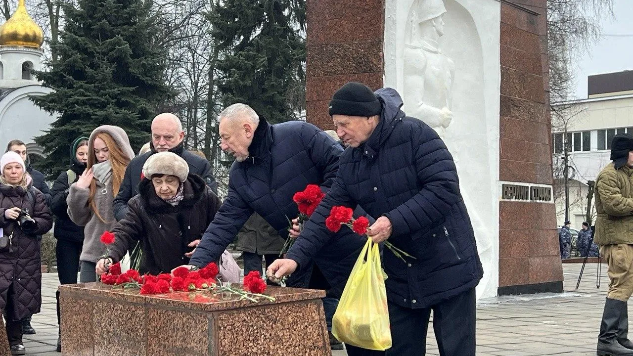 Из личного архива В. Хватова
