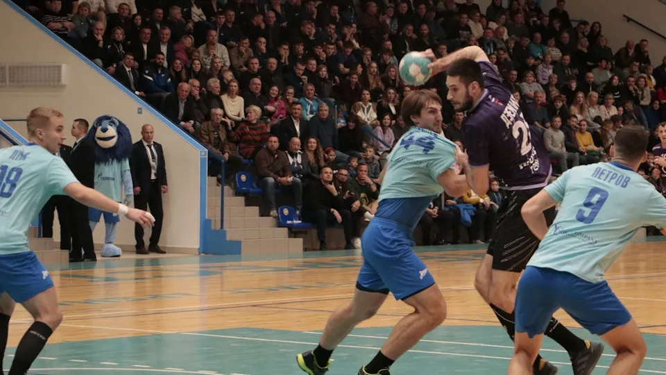 Фото: ГК Чеховские медведи