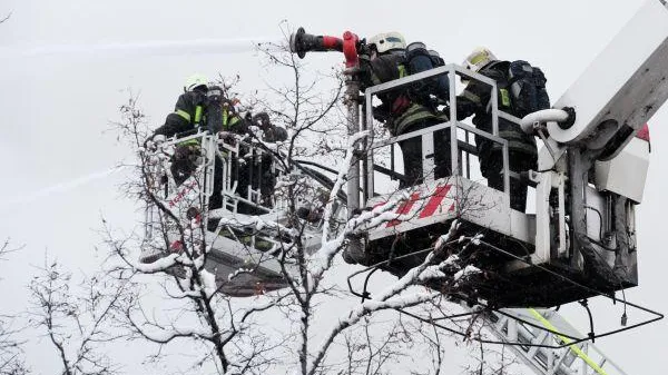 Пожарные ликвидировали открытое горение в ресторане в Солнечногорске