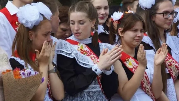 В Миассе перенесли Последний звонок из-за непогоды