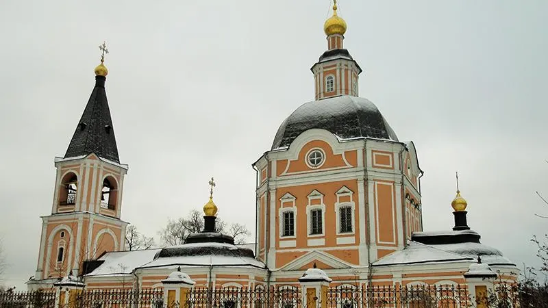 Успенская церковь в бывшем селе Клементьево