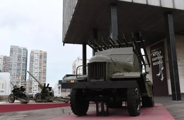 Государственный музей обороны Москвы, основанный в 1979 году, создан в память о защитниках Москвы и рассказывает о Московской битве — самой крупной битве Великой Отечественной войны.