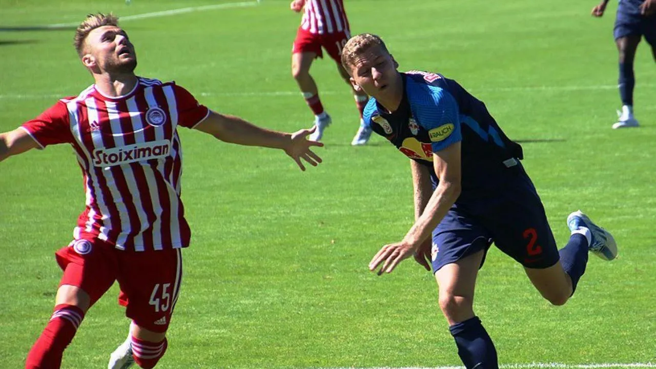 «Спартак» покупает защитника сборной Молдовы из греческого «Олимпиакоса»