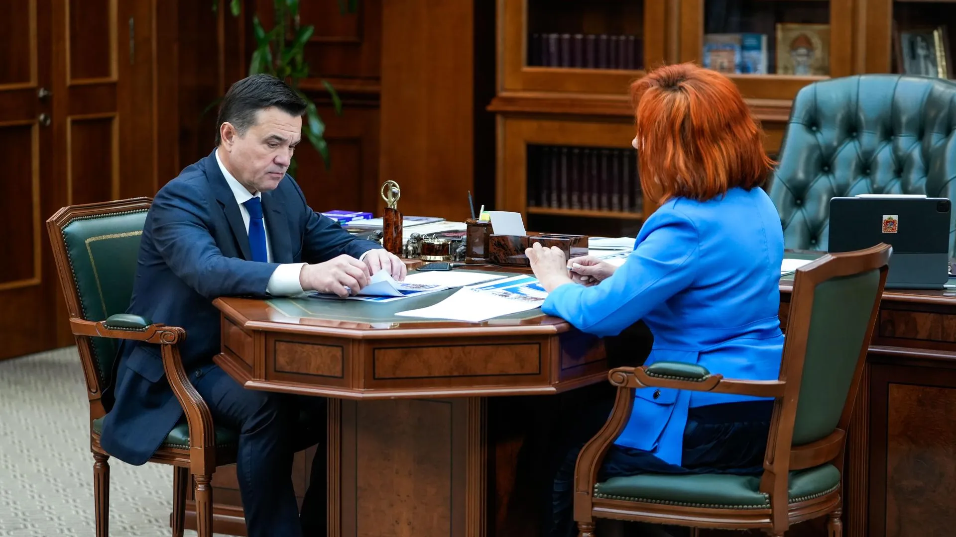 Губернатор Подмосковья провел рабочую встречу с главой Истры