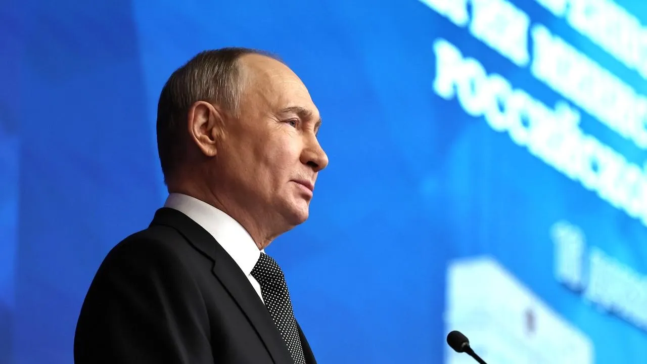 Лавров анонсировал визит Путина в Индию