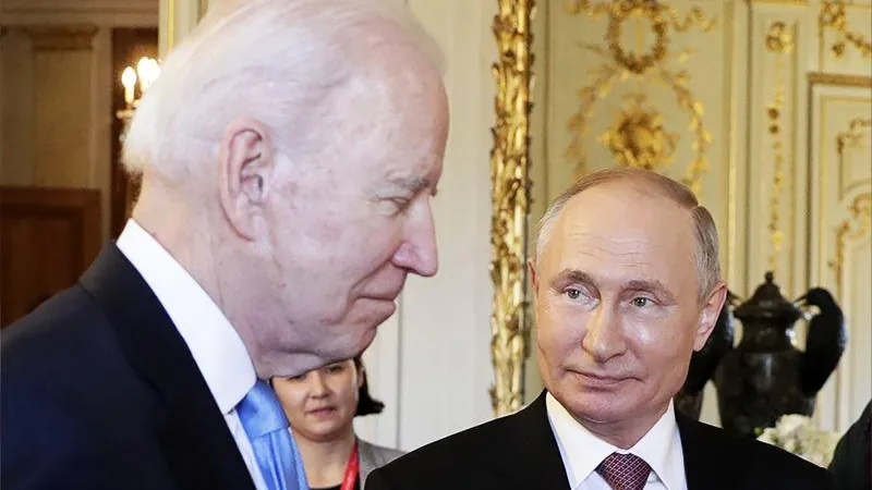 Зачем конгрессмены просят Байдена помириться с Путиным — мнение политолога