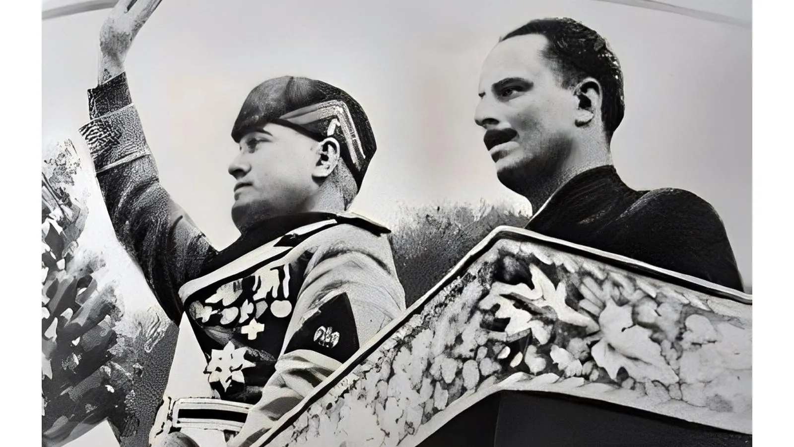 Слева направо: Бенито Муссолини и Освальд Мосли, Италия 1936 год