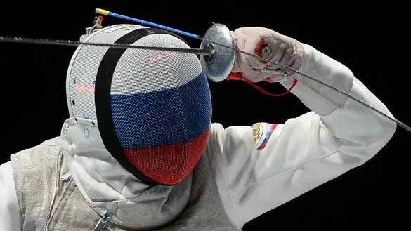 Спортсмен из МО взял золото на этапе Кубка мира по фехтованию 