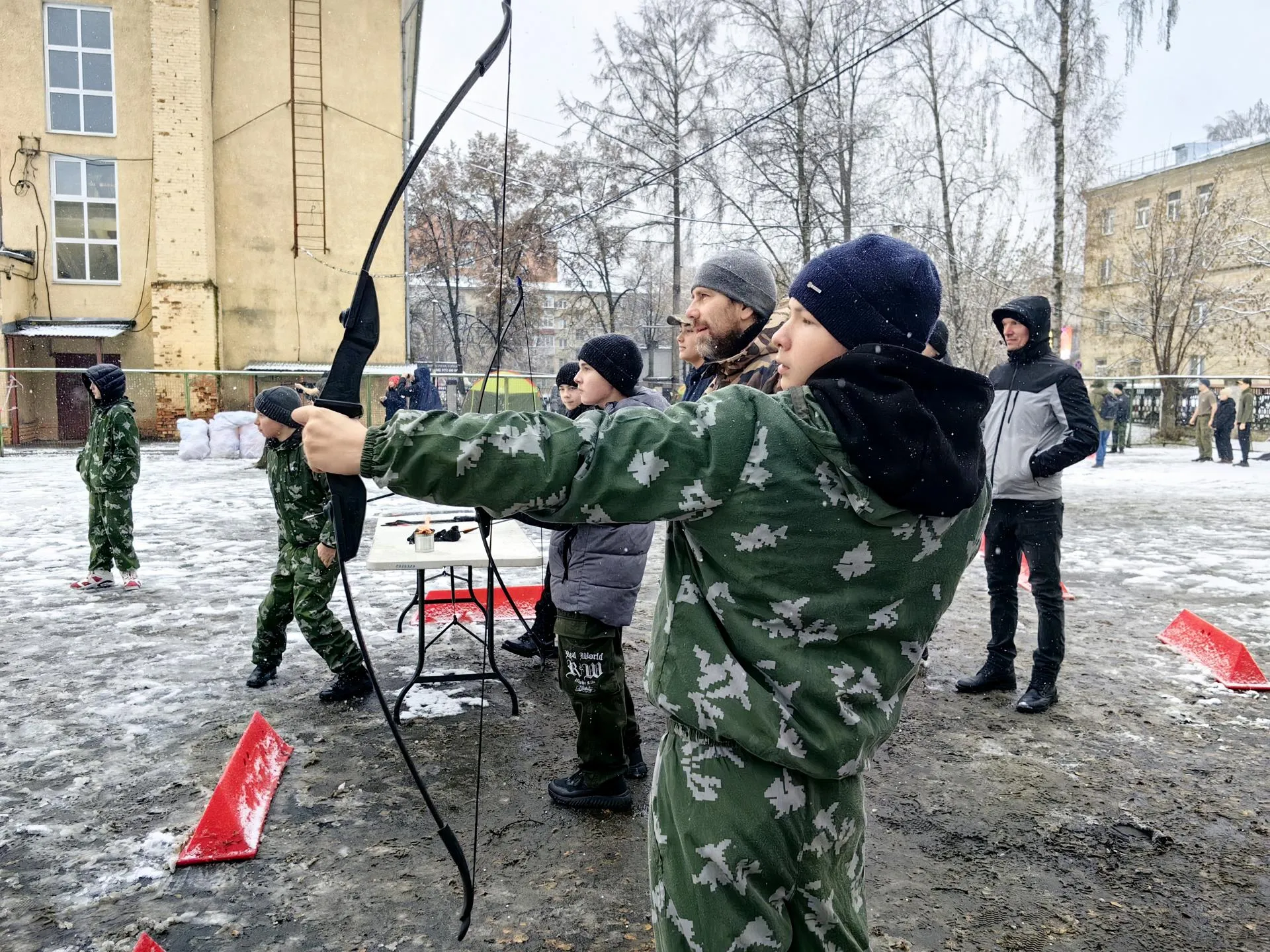 Стрельба из лука на открытых соревнованиях в Щелкове. Фото: Елена Катасонова
