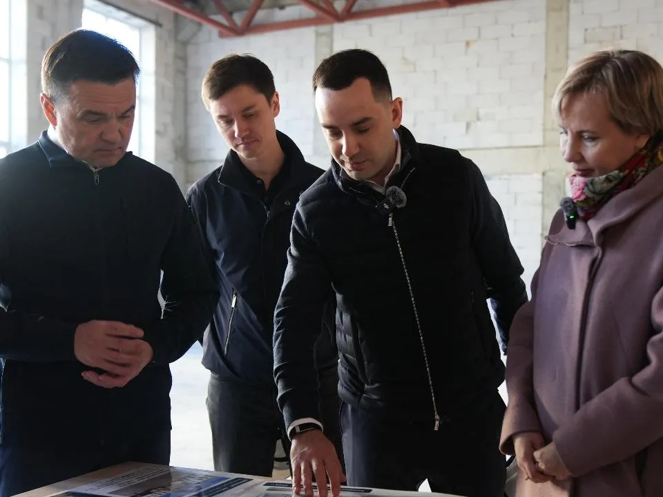 Андрей Воробьев: новую школу на 1,1 тыс. мест планируется открыть в Островцах в 2026 году