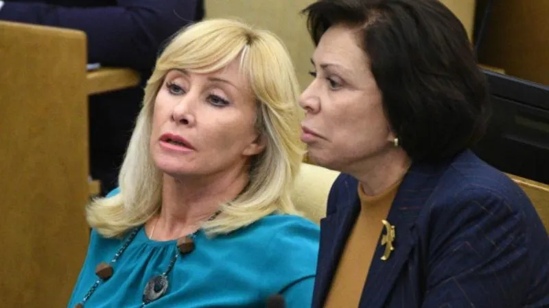Оксана Пушкина и Ирина Роднина внесли в Госдуму законопроект о бэби-боксах